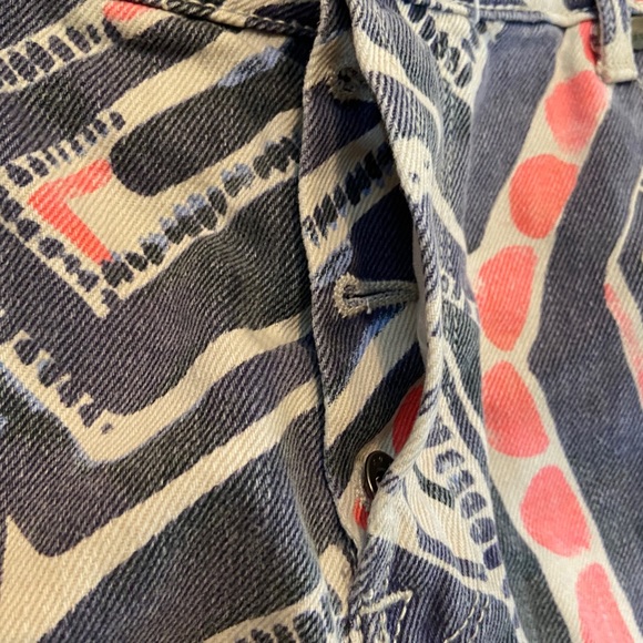 Roxy shorts size medium - Picture 2 of 5